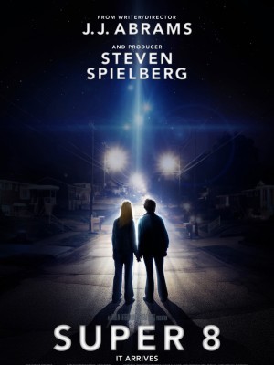 Super 8 (Quái Vật Vũ Trụ) (2011)