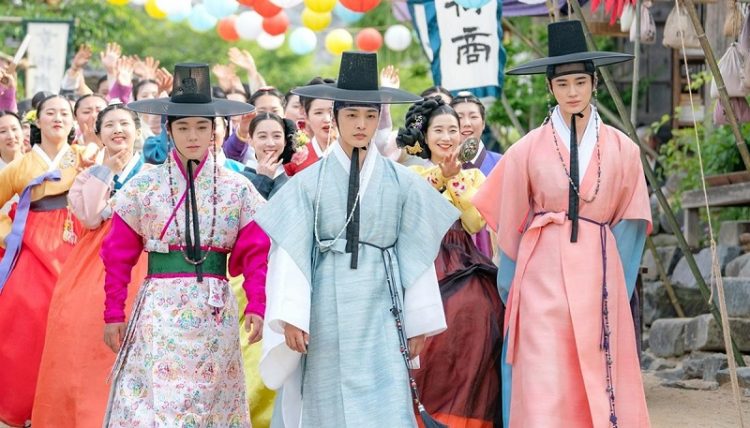 Xem Phim Biệt Đội Hoa Hòe: Trung Tâm Mai Mối Joseon, Flower Crew: Joseon Marriage Agency 2019